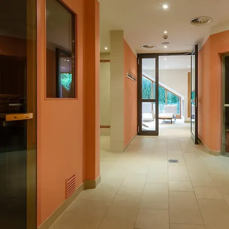 Hotel Bernhard's 3*